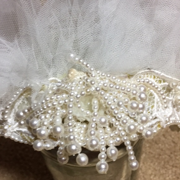 First holy communion/flower girl dress and veil 12 - Picture 8 of 8